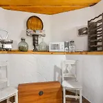 De Reyes Villa *