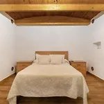 De Reyes Villa *